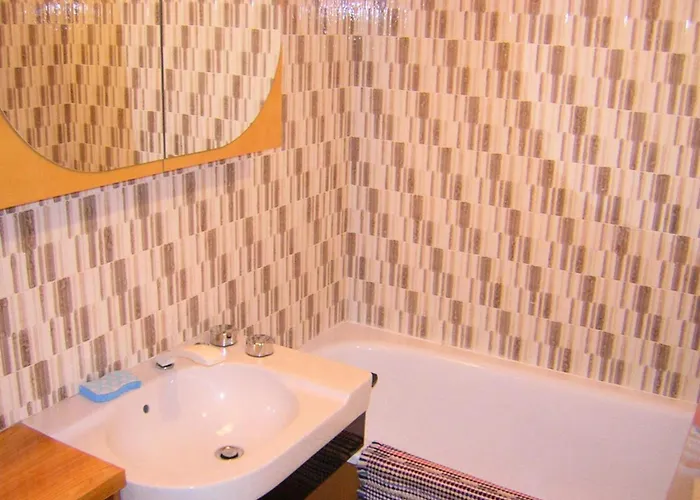 L Olympus - Location De - Pornichet- Face Port Mae-9431 * Pornichet